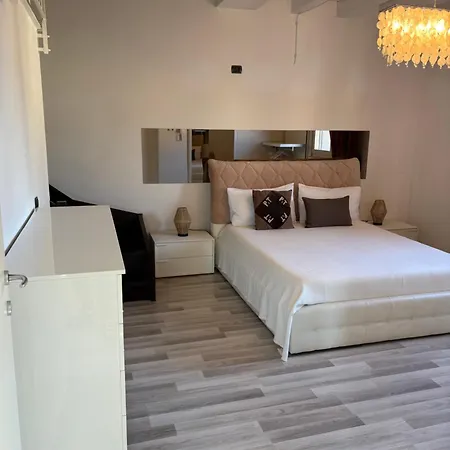 Penthouse Desenzano Desenzano del Garda